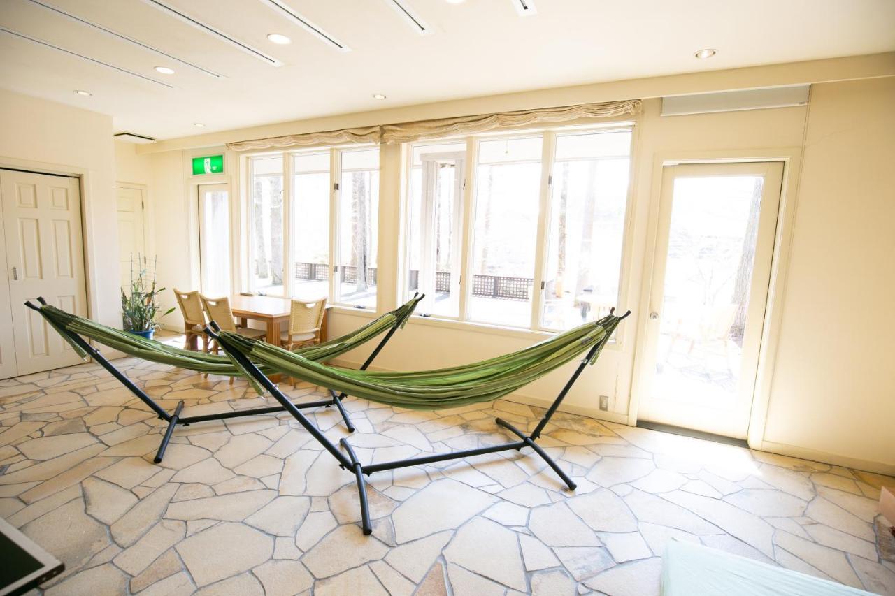 Bed and Breakfast Ryosha Tsukiakari Яманакако Экстерьер фото