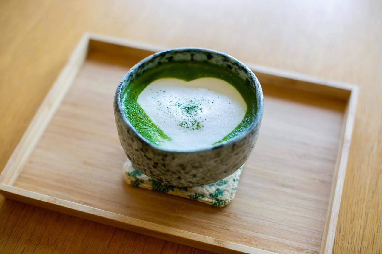 Bed and Breakfast Ryosha Tsukiakari Яманакако Экстерьер фото